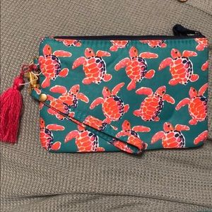 Simply Southern wristlet, can fit iPhone plus